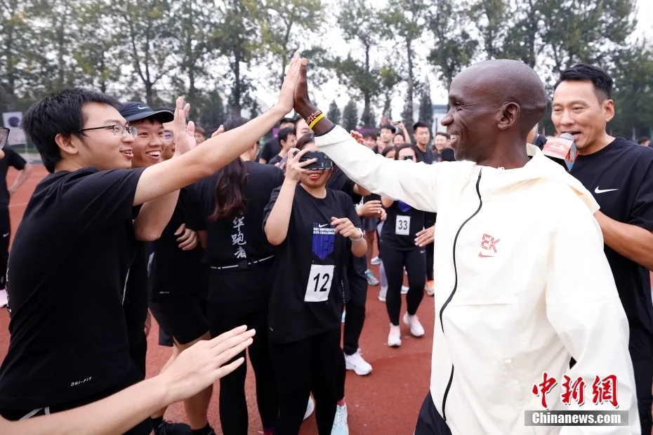 巴黎奥运会官方网站点名12位顶尖运动员，孙颖莎