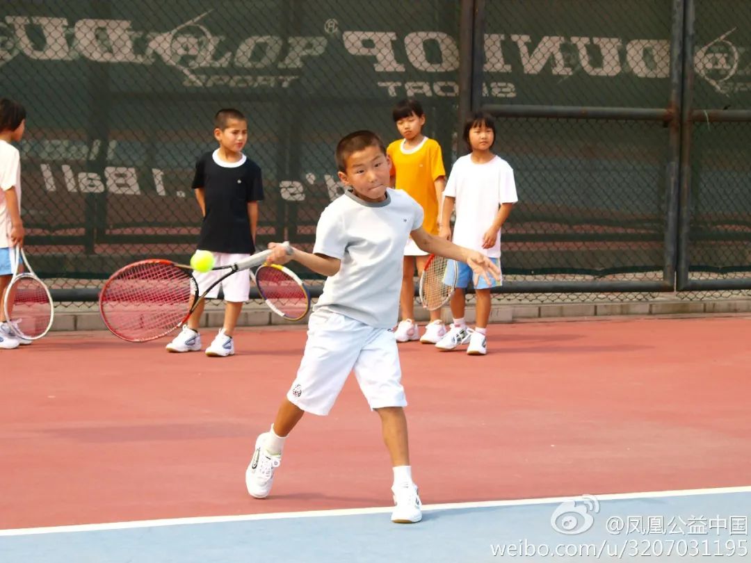 逆境突围的网球少年布云朝克特创中网生涯最佳