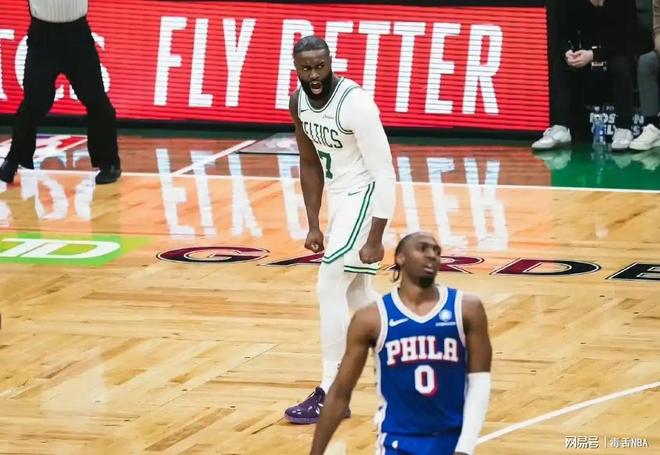 凯尔特人32分大胜76人 创队史季后赛首战最大分差